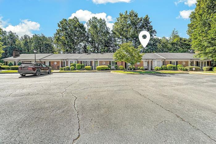 2019 Union Road, Unit D Gastonia, NC 28054 - Photo 2 of 26 Gallery Image 2