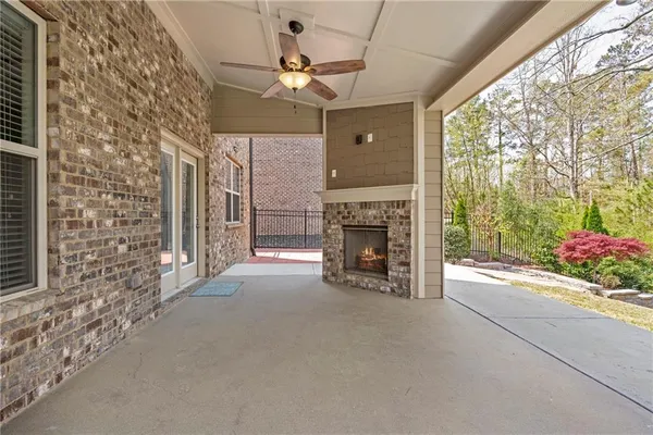 $699,900 | 3188 Ivy Crossing Drive, Buford, GA 30519