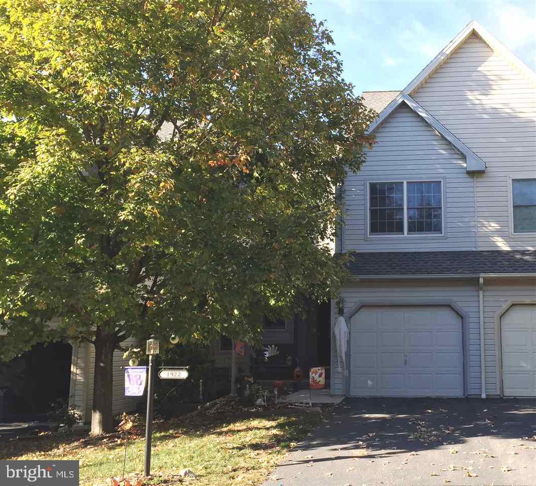1922 Deer Path Road Harrisburg, PA 17110 - Photo 1 of 18 Gallery Image 1
