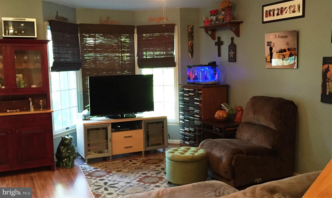 1922 Deer Path Road Harrisburg, PA 17110 - Photo 5 of 18 Gallery Image 5