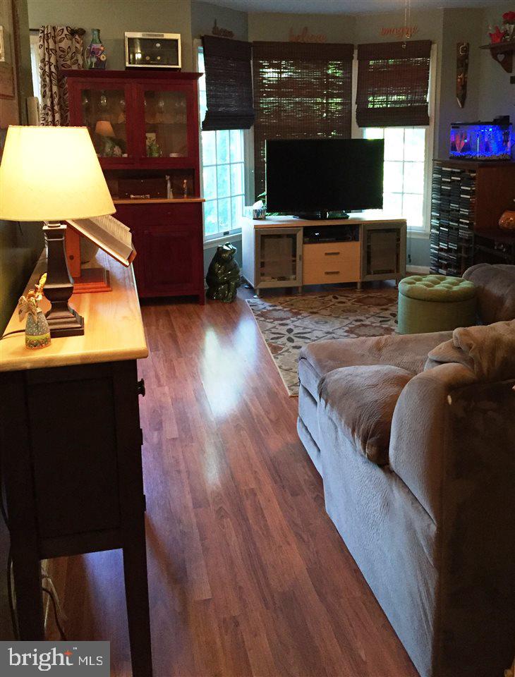 1922 Deer Path Road Harrisburg, PA 17110 - Photo 6 of 18 Gallery Image 6