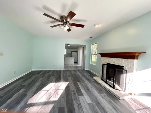 $349,500 | 6389 Hillview Circle, Fishers, IN 46038