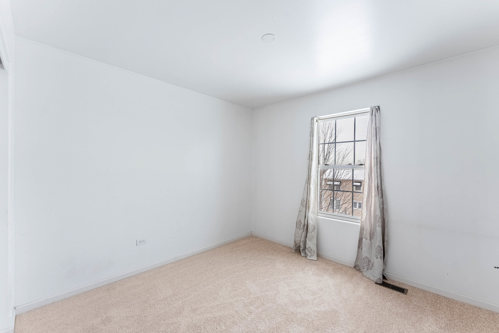 271 Stonegate Road Bolingbrook, IL 60440 - Photo 21 of 31