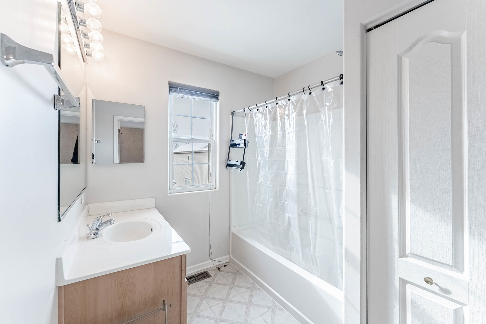 271 Stonegate Road Bolingbrook, IL 60440 - Photo 28 of 31