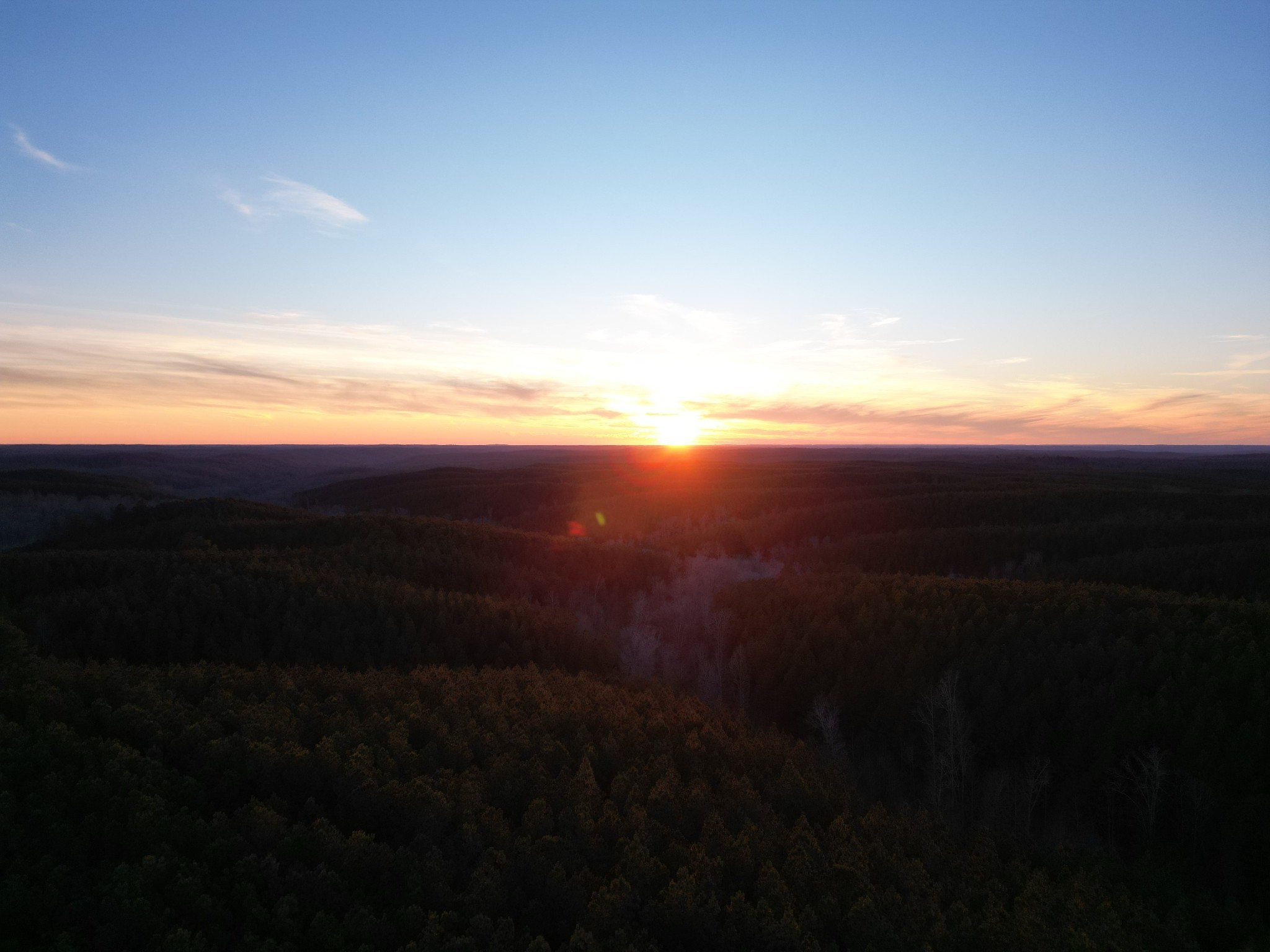 3900 Roan Creek Road Lobelville, TN 37097 - Photo 10 of 38 a view of an ocean