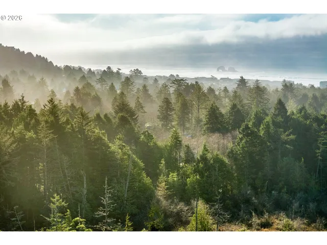 $635,000 | 1251 Timberlake Drive, Rockaway Beach, OR 97136