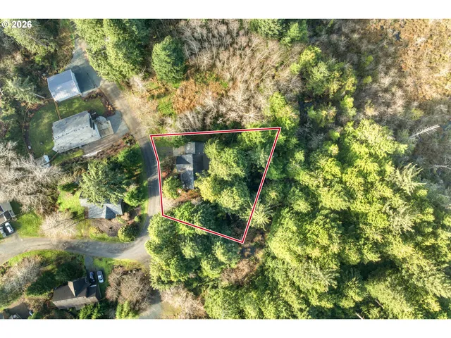 $635,000 | 1251 Timberlake Drive, Rockaway Beach, OR 97136