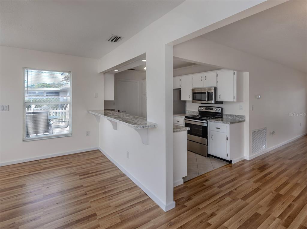 1215 Mango Avenue Venice, FL 34285 - Photo 20 of 64