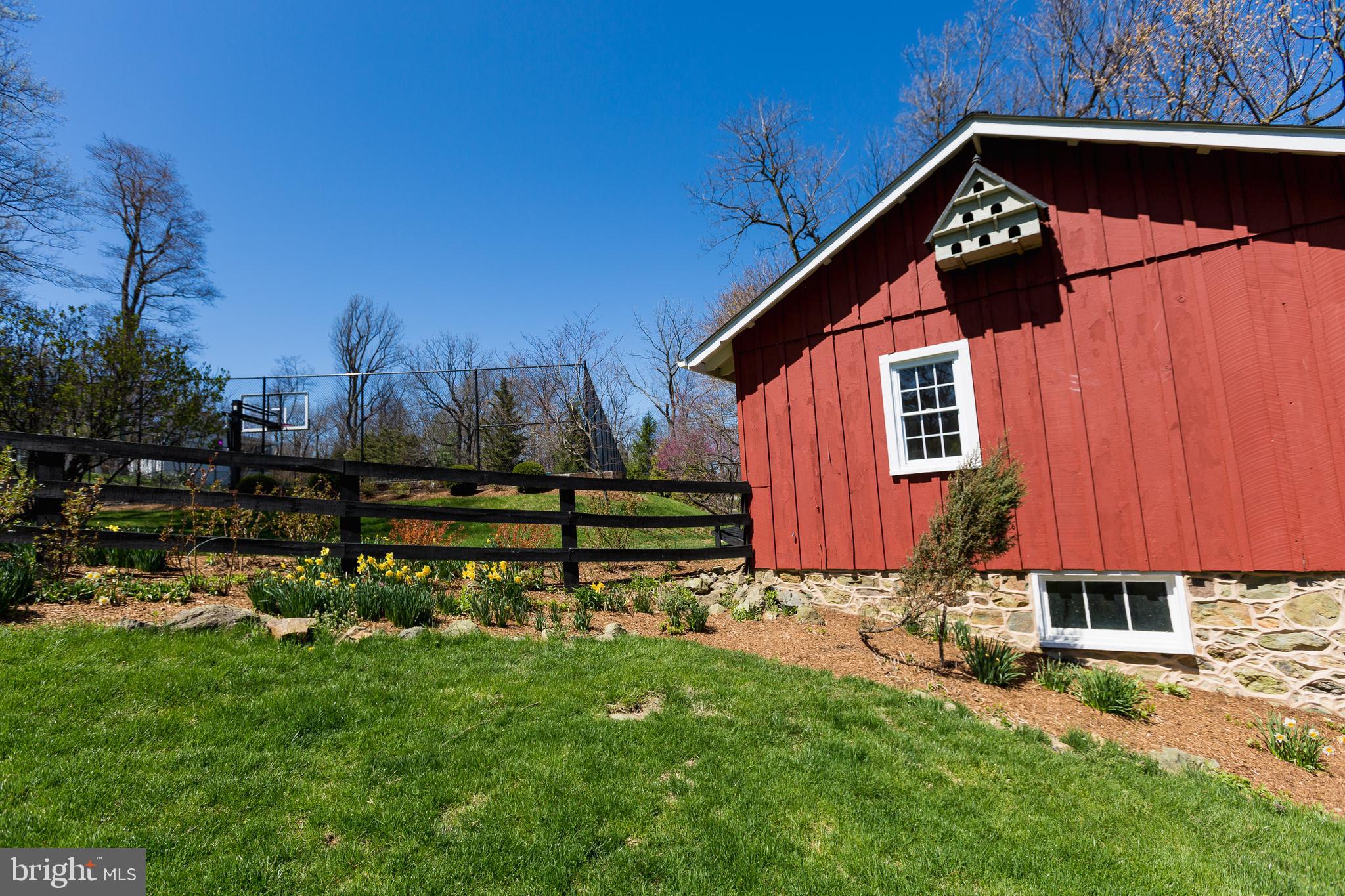 18490 Blue Ridge Mountain Road Bluemont, VA 20135 - Photo 21 of 87 Gallery Image 21