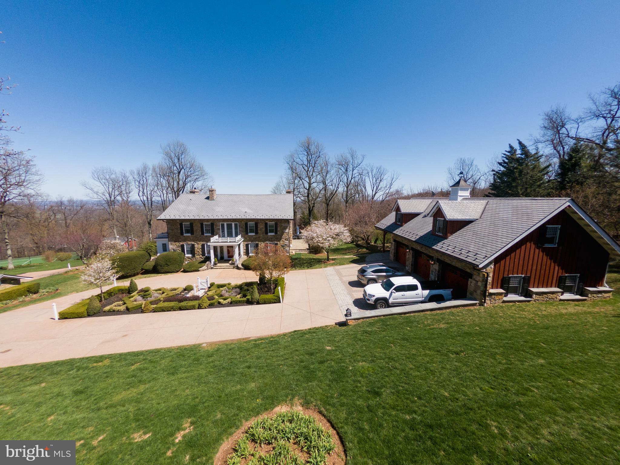 18490 Blue Ridge Mountain Road Bluemont, VA 20135 - Photo 70 of 87 Magnificent 3 car garage and workout room
