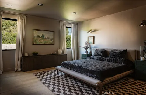 $2,985,000 | 15719 Hartsook Street, Encino, CA 91436