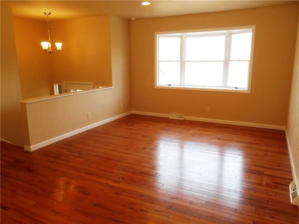 36 Simon Road Cheswick, PA 15024 - Photo 4 of 25 This split level home is move in ready!! There is fresh, neutral paint throughout. New lighting and electrical throughout and OPEN!!!