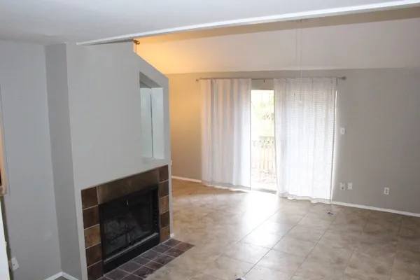 $1,900 | 1604 Summer Creek Court, Unit A, Austin, TX 78704