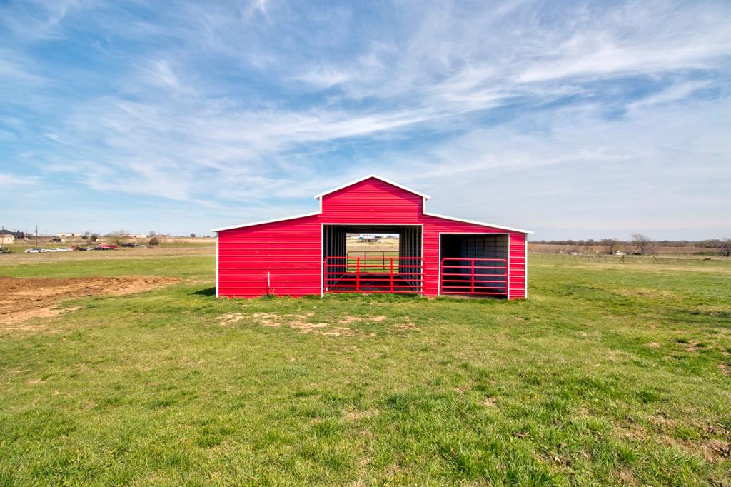 3884 Lois Road East Sanger, TX 76266 - Photo 36 of 40