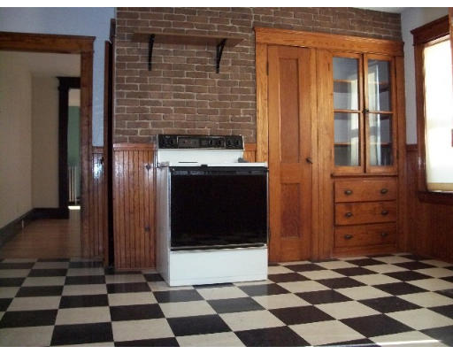 220 Providence Street Worcester, MA 01607 - Photo 8 of 22 Gallery Image 8