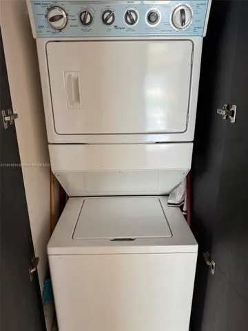 a close up view of washer and dryer