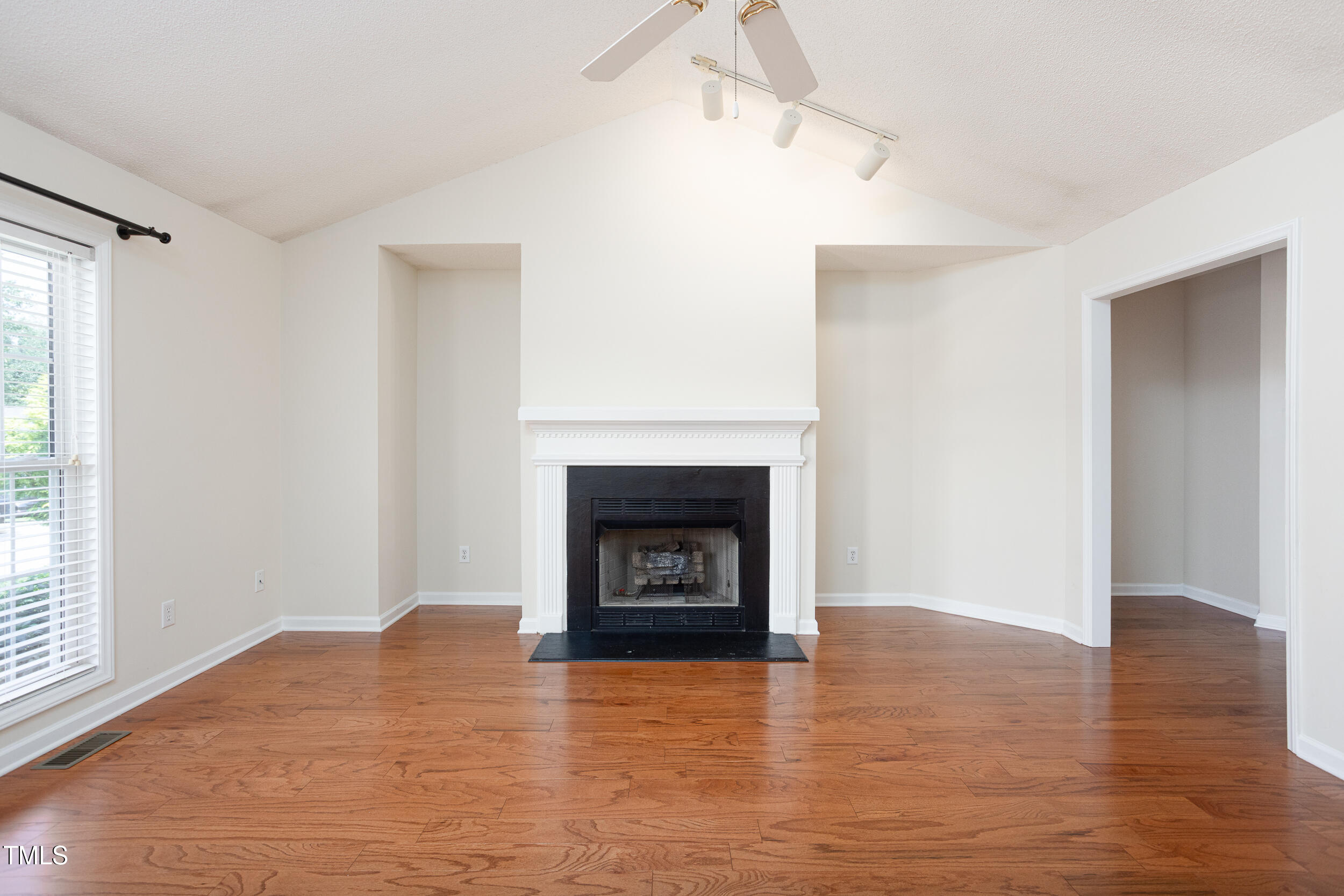 3213 Planet Drive Raleigh, NC 27604 - Photo 6 of 28 3213_Planet_MLS-18