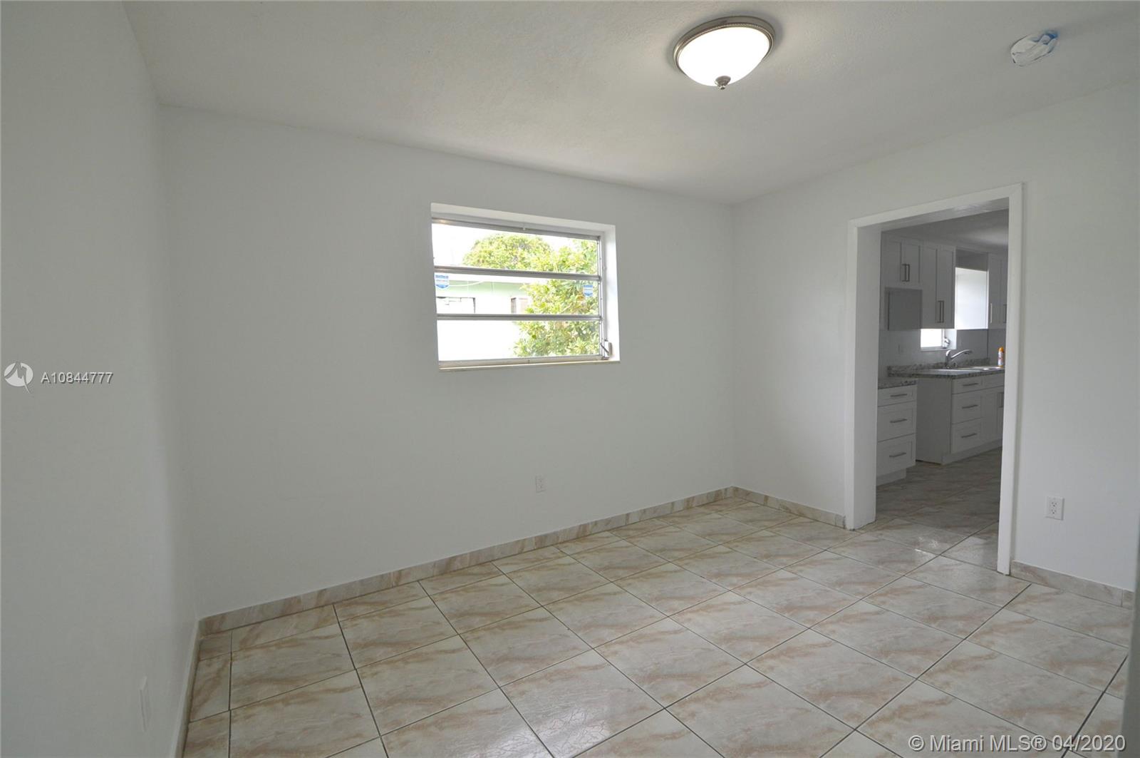 627 East 45th Street Hialeah, FL 33013 - Photo 13 of 24