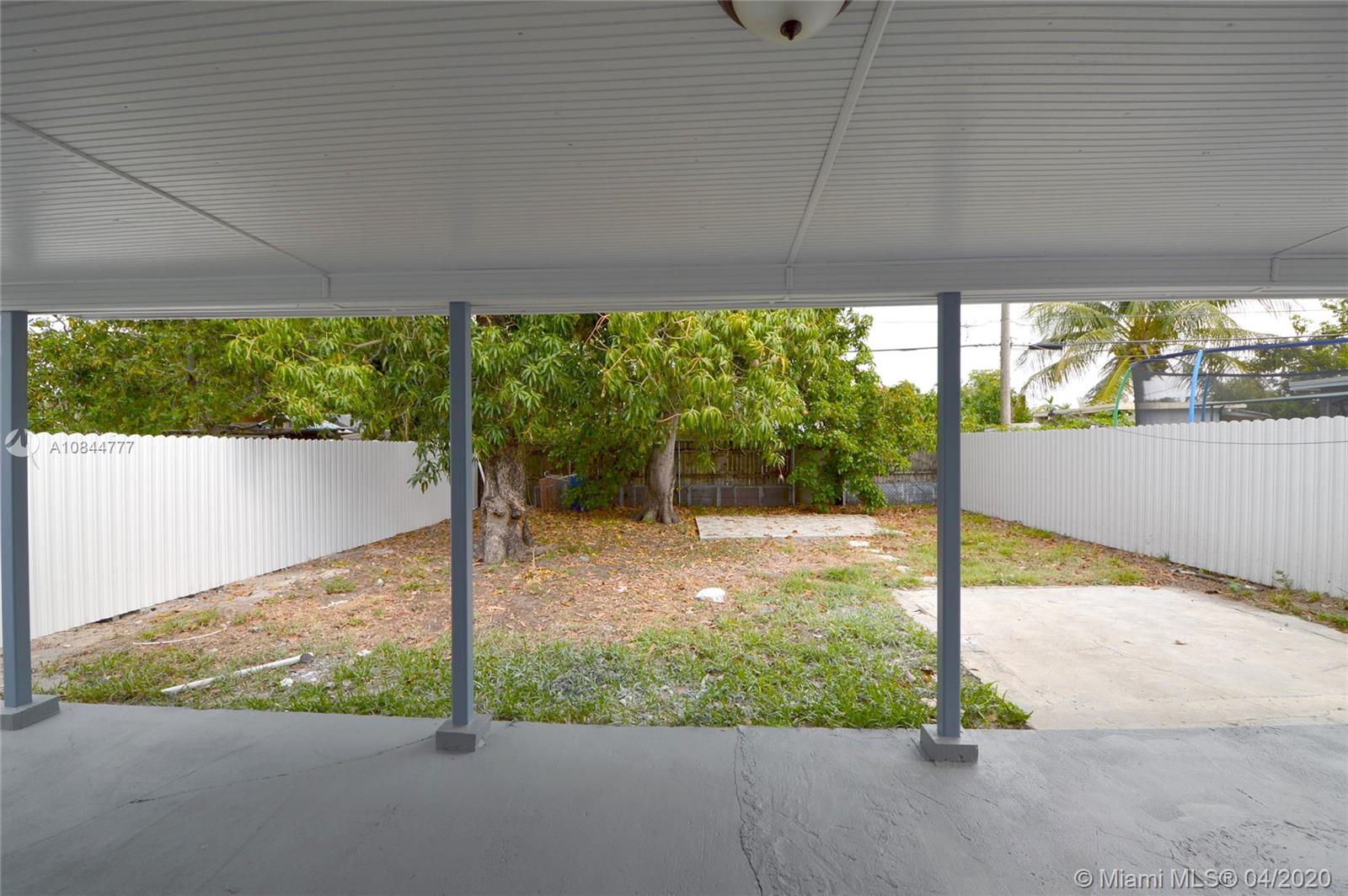 627 East 45th Street Hialeah, FL 33013 - Photo 21 of 24