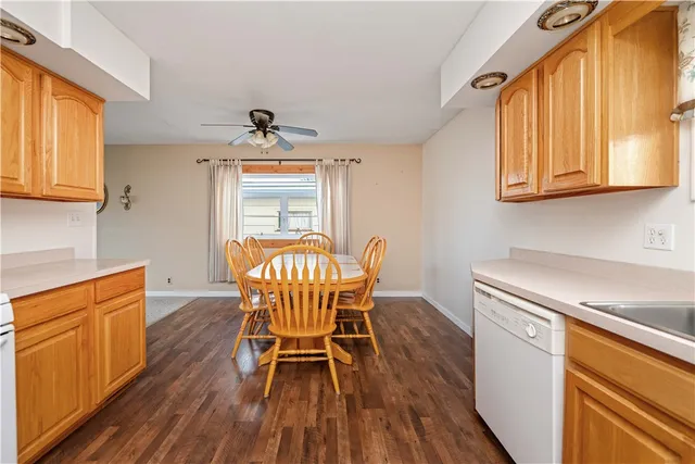 $174,900 | 217 Rosecroft Drive, Greece, NY 14616