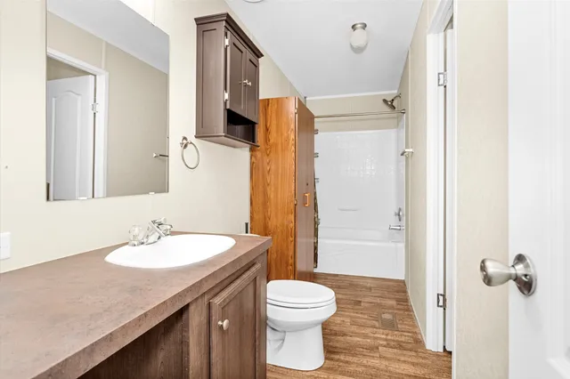 $199,000 | 32 East Lake Road, Huntsville, TX 77340