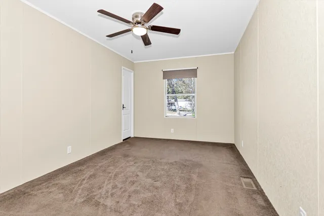 $199,000 | 32 East Lake Road, Huntsville, TX 77340