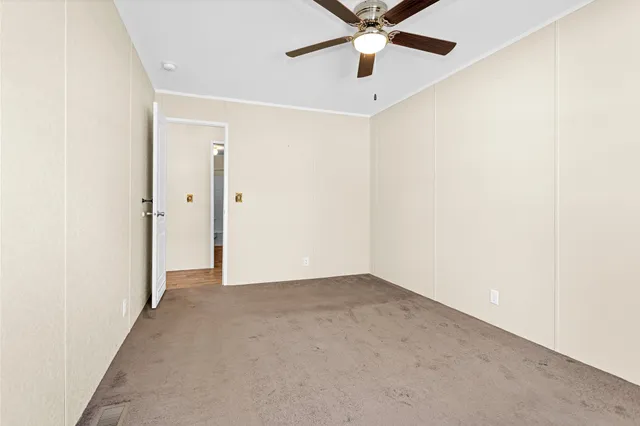 $199,000 | 32 East Lake Road, Huntsville, TX 77340