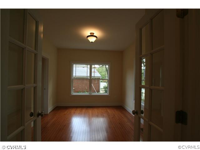 5007 Sylvan Road Richmond, VA 23225 - Photo 7 of 16 Executive Office/Suite - First floor office, doubl