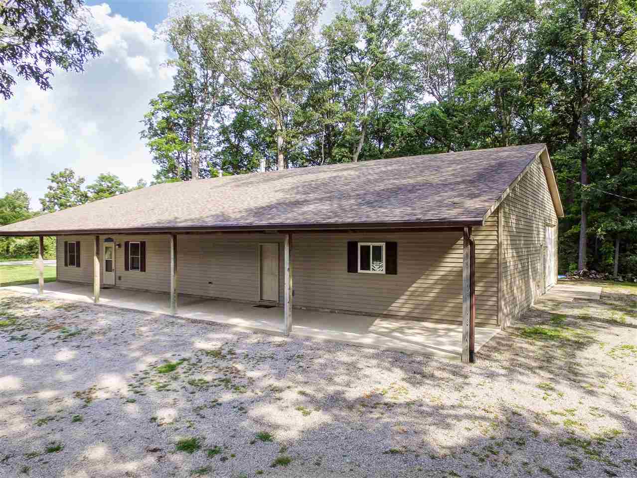 6610 Rapp Road Fort Wayne, IN 46818 - Photo 3 of 36
