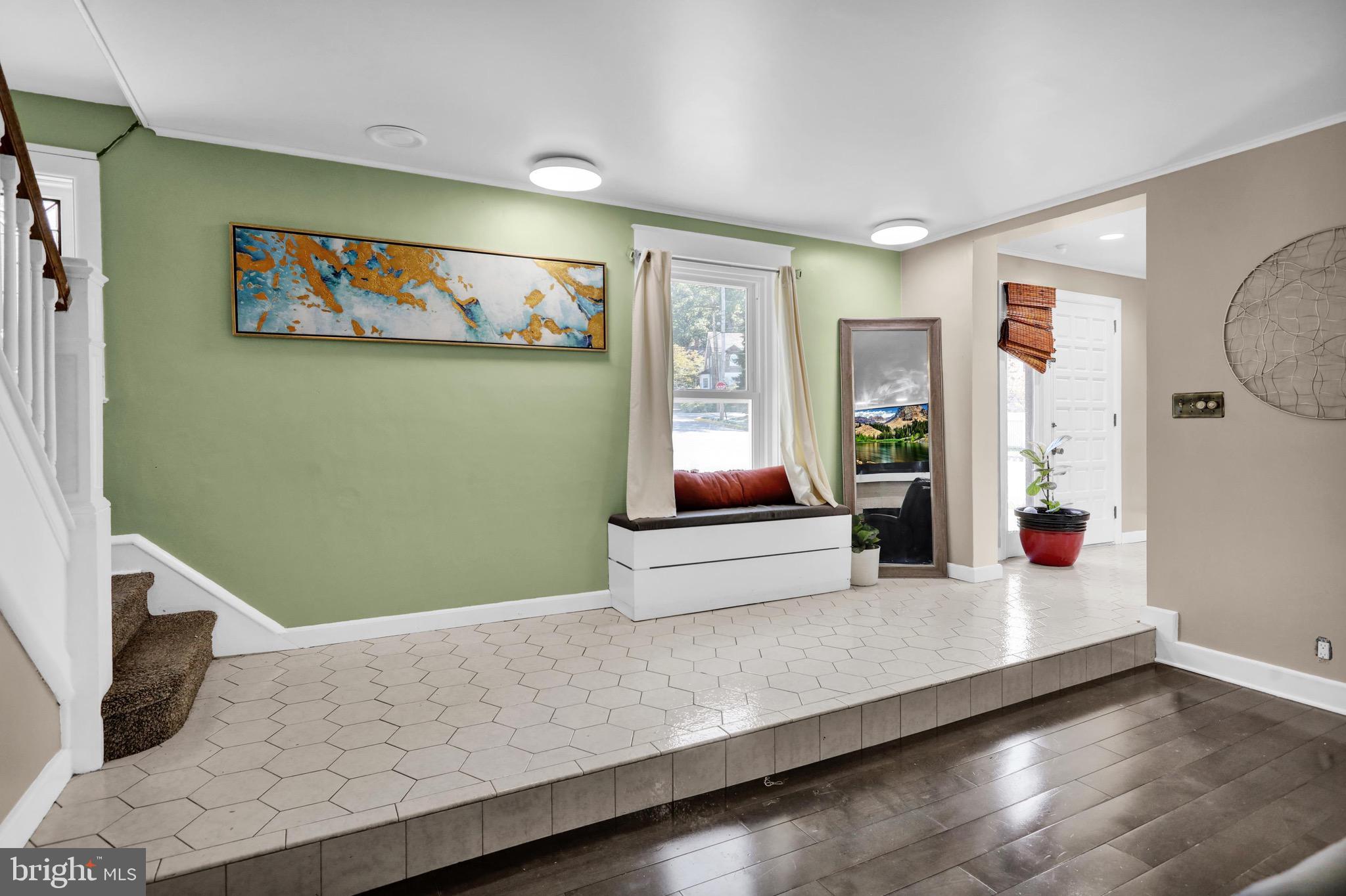 1511 Union Street Reading, PA 19604 - Photo 16 of 37 a living room with furniture and window