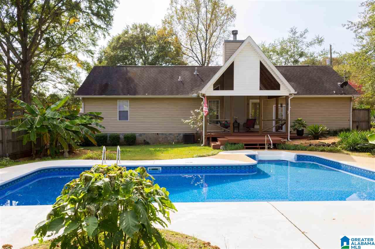 111 Hendricks Street Talladega, AL 35160 - Photo 5 of 21