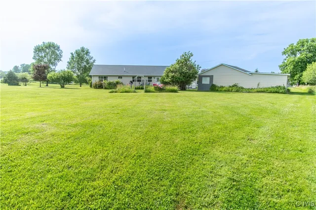 $289,000 | 23214 County Route 59, Dexter, NY 13634