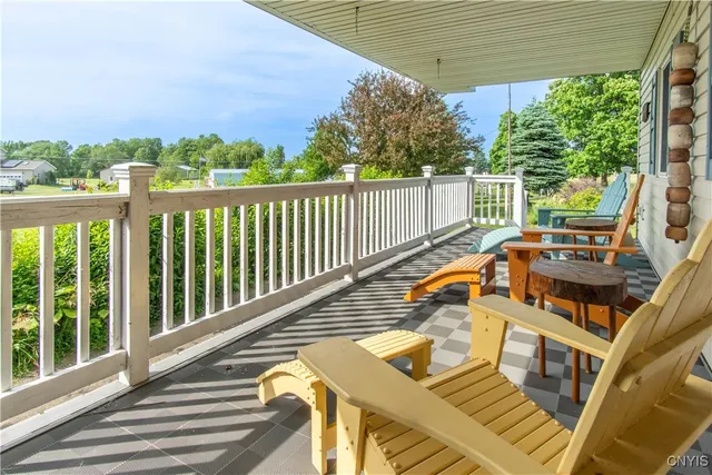 $289,000 | 23214 County Route 59, Dexter, NY 13634