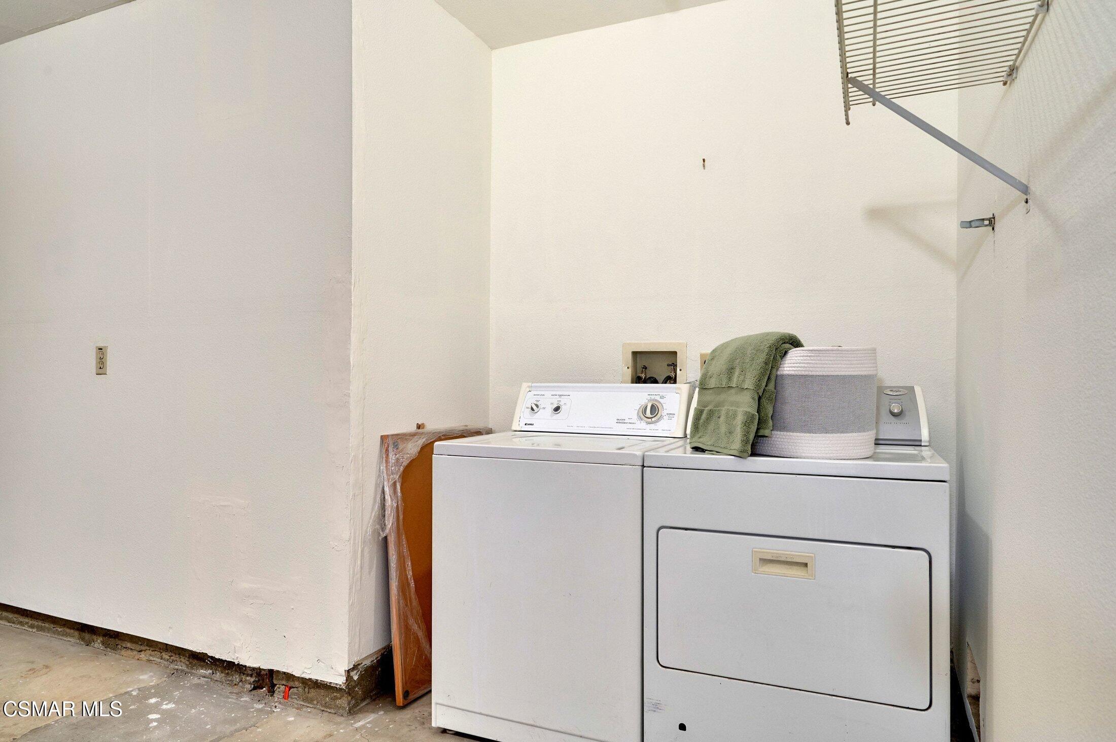 4508 Apricot Road, Unit B Simi Valley, CA 93063 - Photo 35 of 44 a utility room with dryer and washer