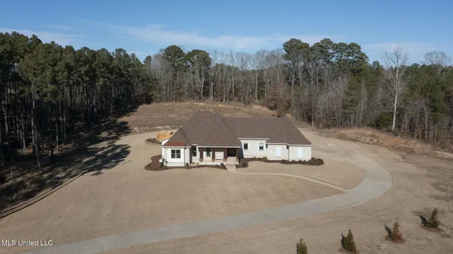 $929,900 | 167 Dogwood Trace, Brandon, MS 39042