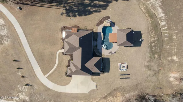 $929,900 | 167 Dogwood Trace, Brandon, MS 39042