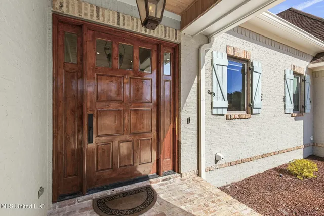 $929,900 | 167 Dogwood Trace, Brandon, MS 39042