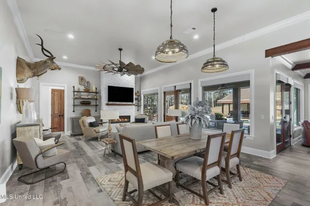 $929,900 | 167 Dogwood Trace, Brandon, MS 39042