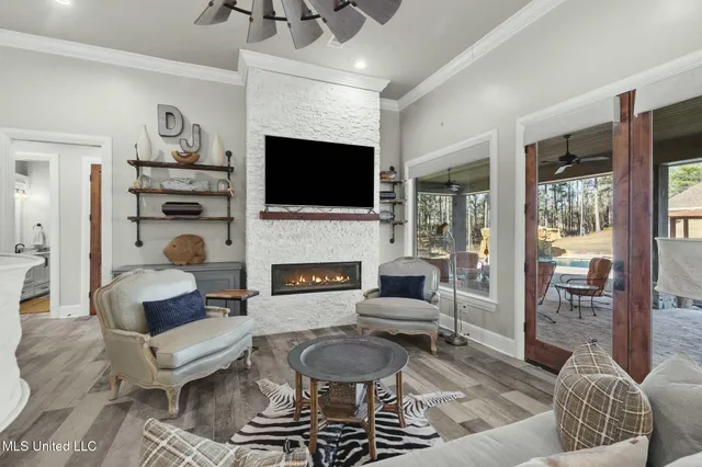 $929,900 | 167 Dogwood Trace, Brandon, MS 39042