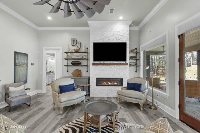 $929,900 | 167 Dogwood Trace, Brandon, MS 39042