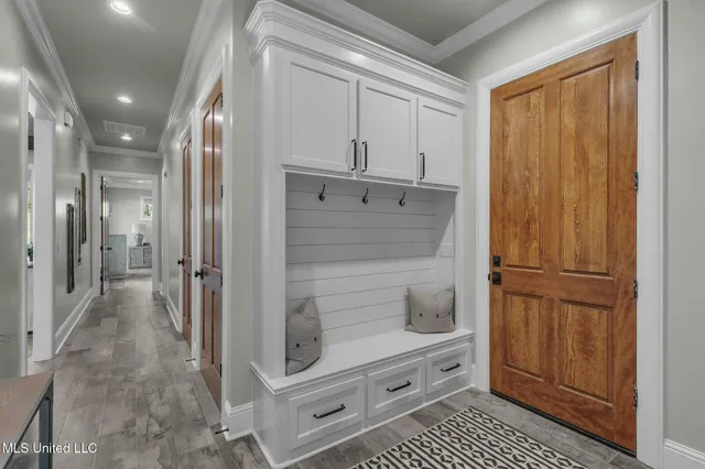 $929,900 | 167 Dogwood Trace, Brandon, MS 39042