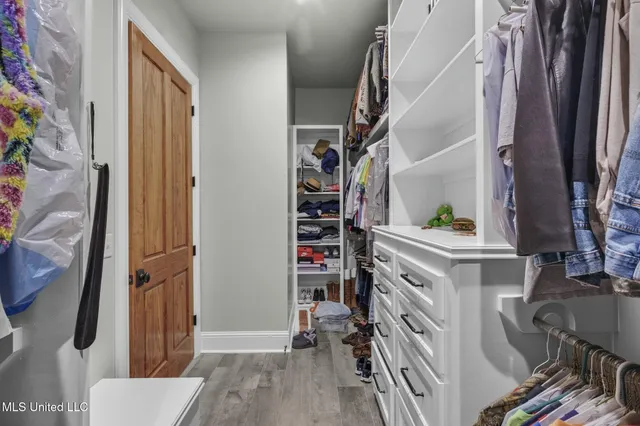 $929,900 | 167 Dogwood Trace, Brandon, MS 39042