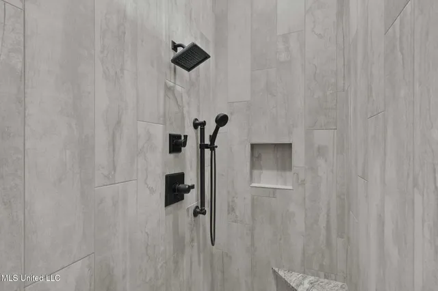 $929,900 | 167 Dogwood Trace, Brandon, MS 39042