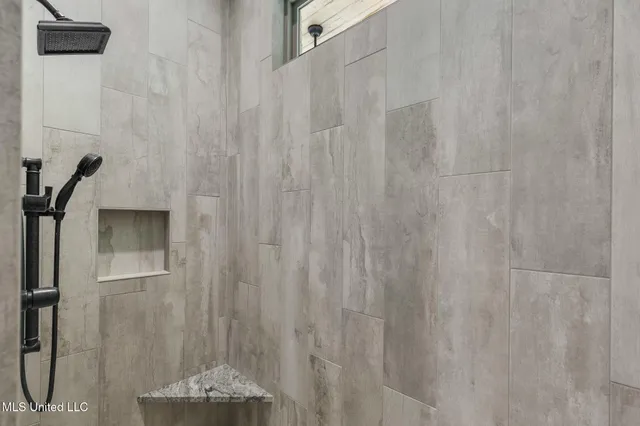 $929,900 | 167 Dogwood Trace, Brandon, MS 39042