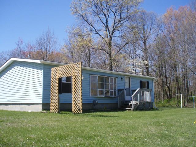 8650 Lindsey Road Plainwell, MI 49080 - Photo 1 of 9 Primary Photo