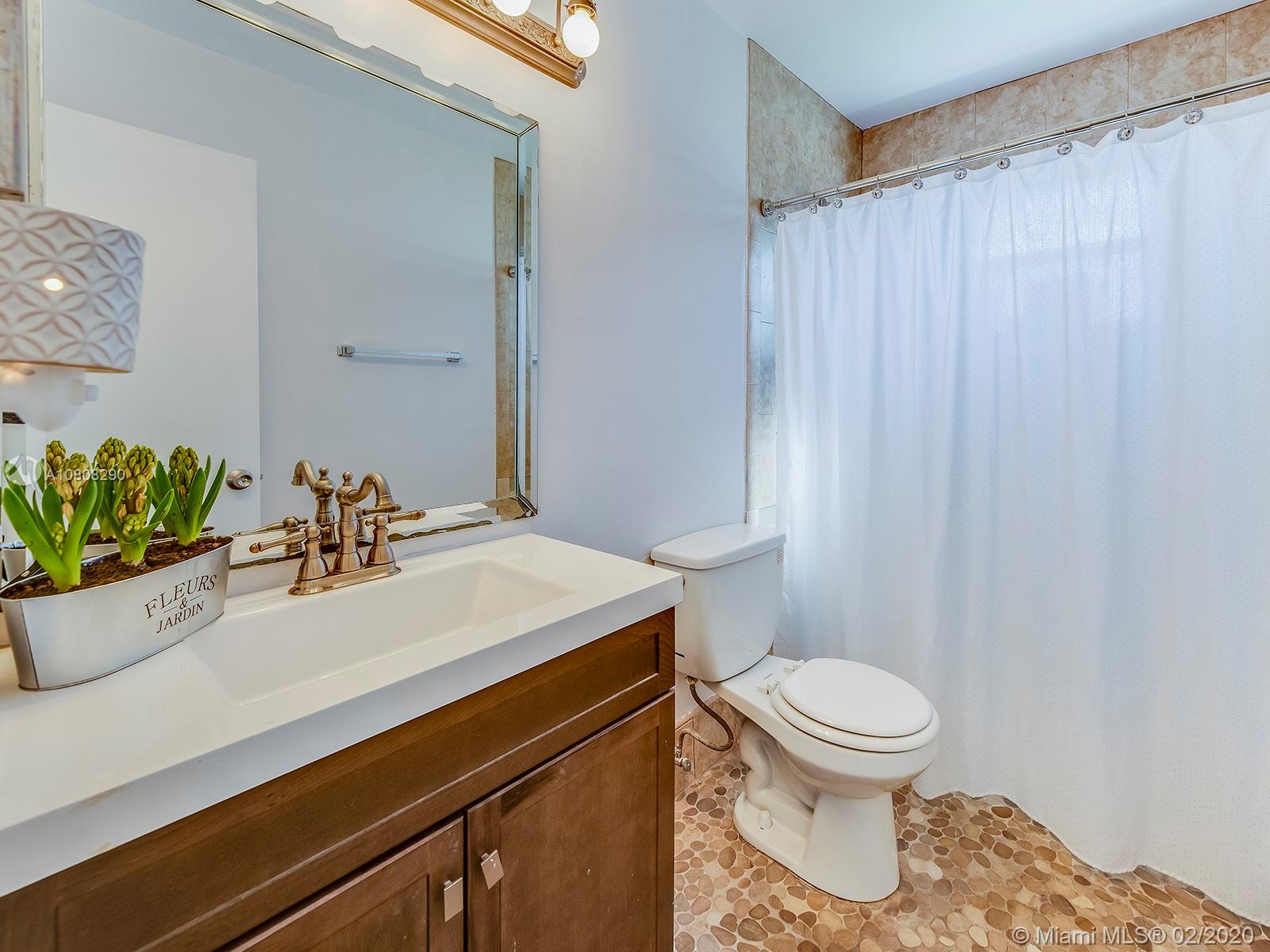 8317 Fairway Road Sunrise, FL 33351 - Photo 13 of 15 Gallery Image 13