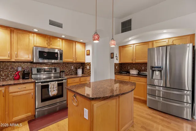 $650,000 | 4506 East Lone Cactus Drive, Phoenix, AZ 85050