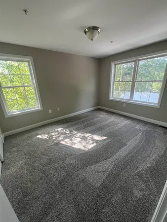 $3,050 | 27 Clancy Drive, Dover, NH 03820