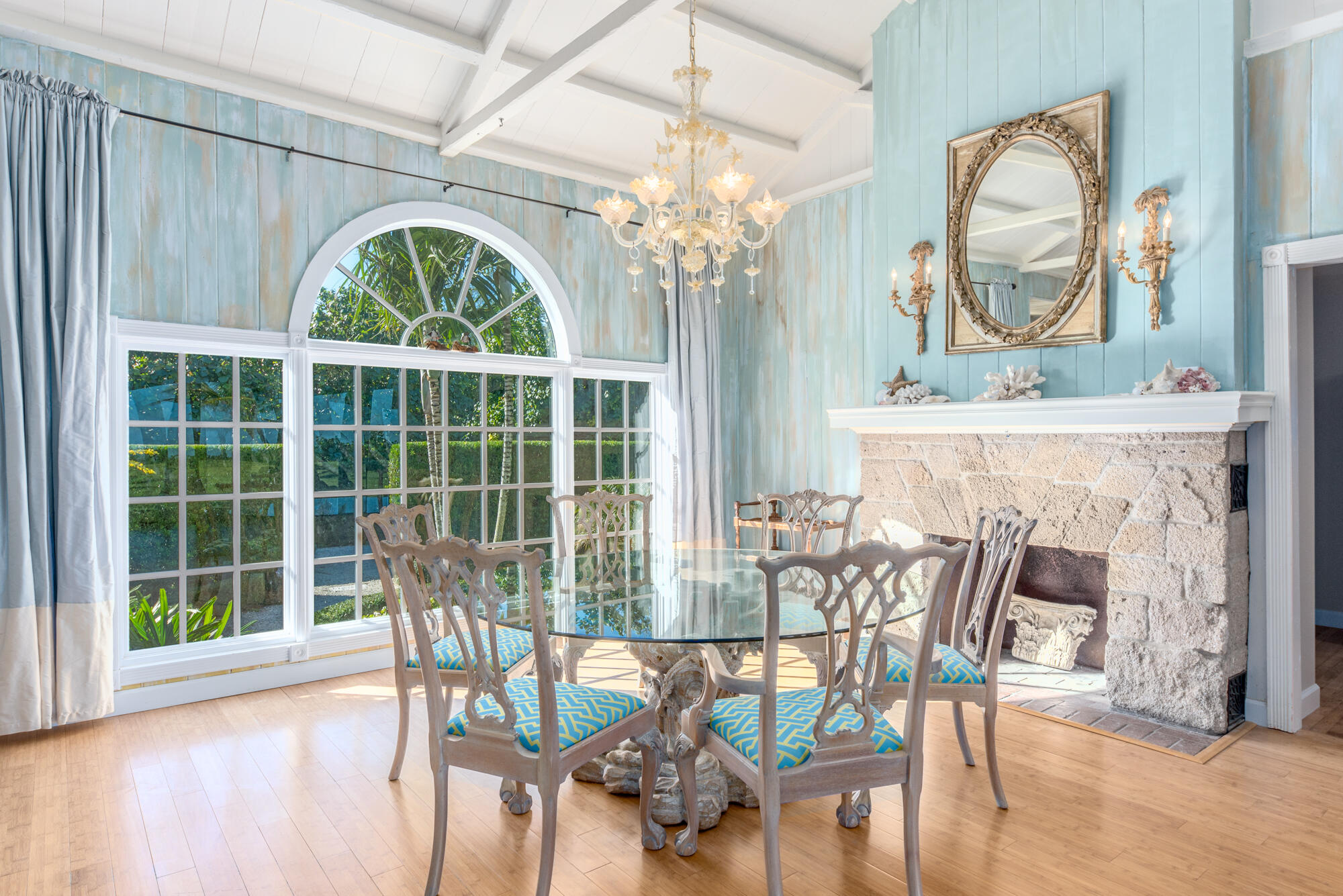 5 North Beach Road Hobe Sound, FL 33455 - Photo 9 of 26 a view of a dining room with furniture window and outside view