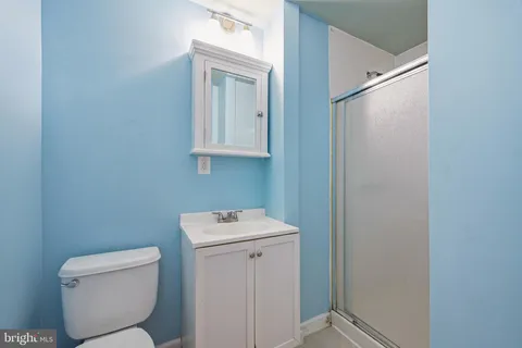 $320,000 | 11709 Ashworth Court, Germantown, MD 20876